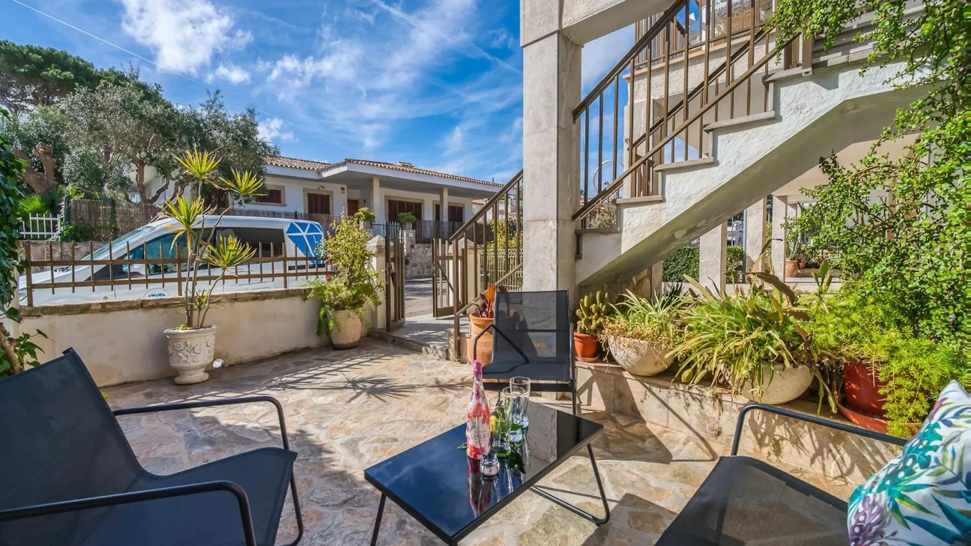 6 Bedroom Apartment In Majorca Playa de Muro  Spanien
