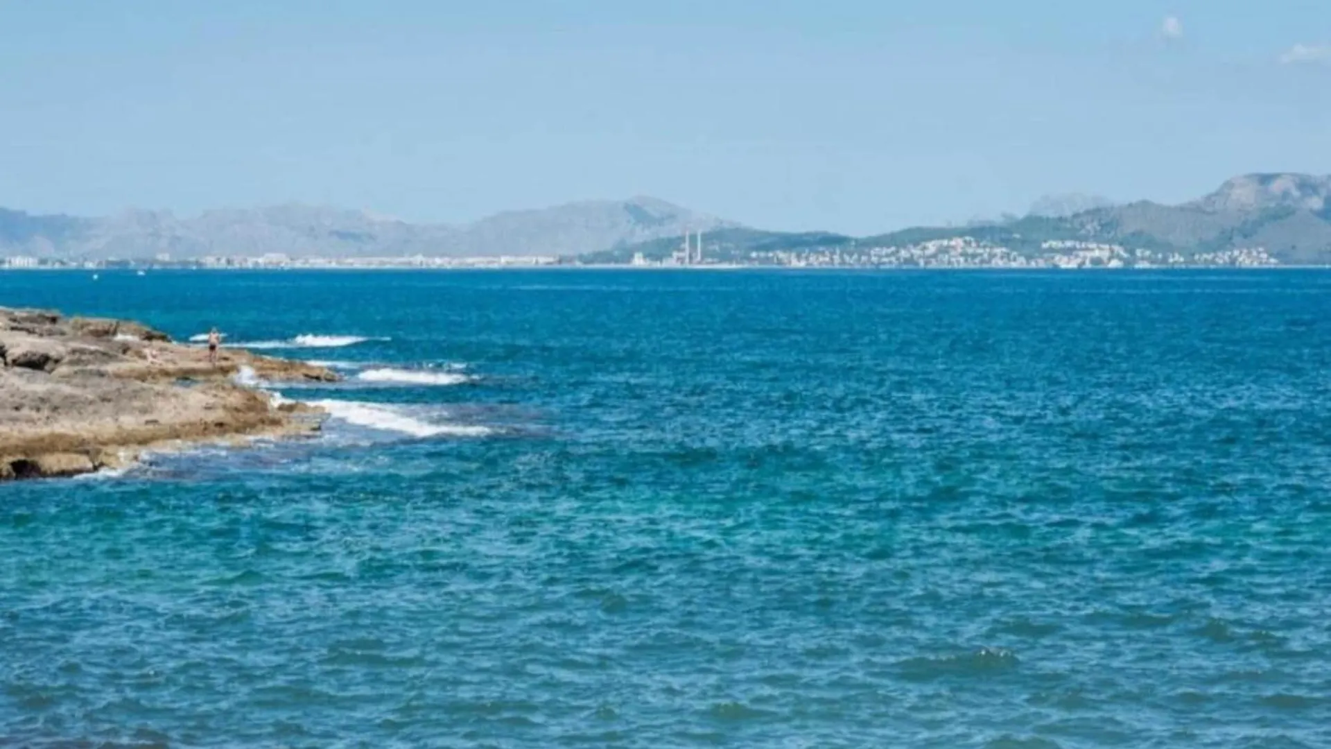 6 Bedroom Apartment In Majorca Playa de Muro  Spanien